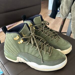 Chris paul cp3 Jordan 12 olive green